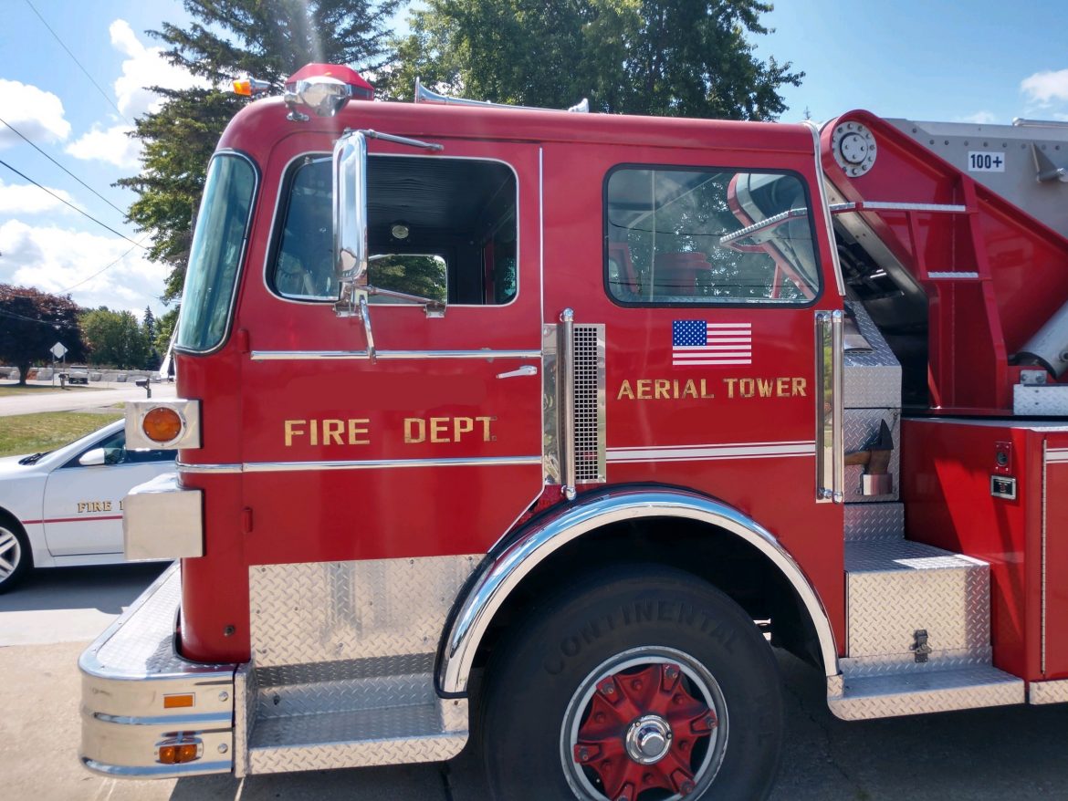 1981 Sutphen 100Ft Tower #716109
