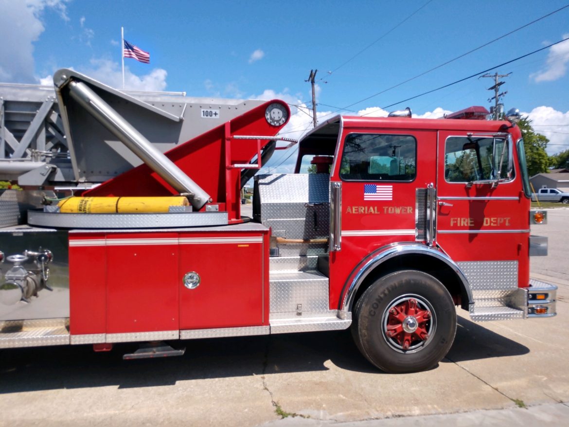1981 Sutphen 100Ft Tower #716109