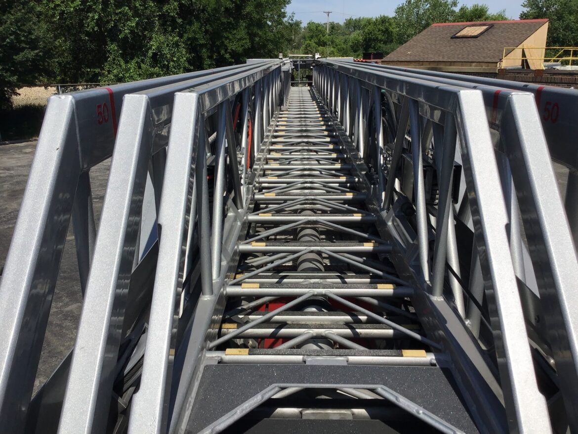 2008 Pierce 100′ Platform #716216