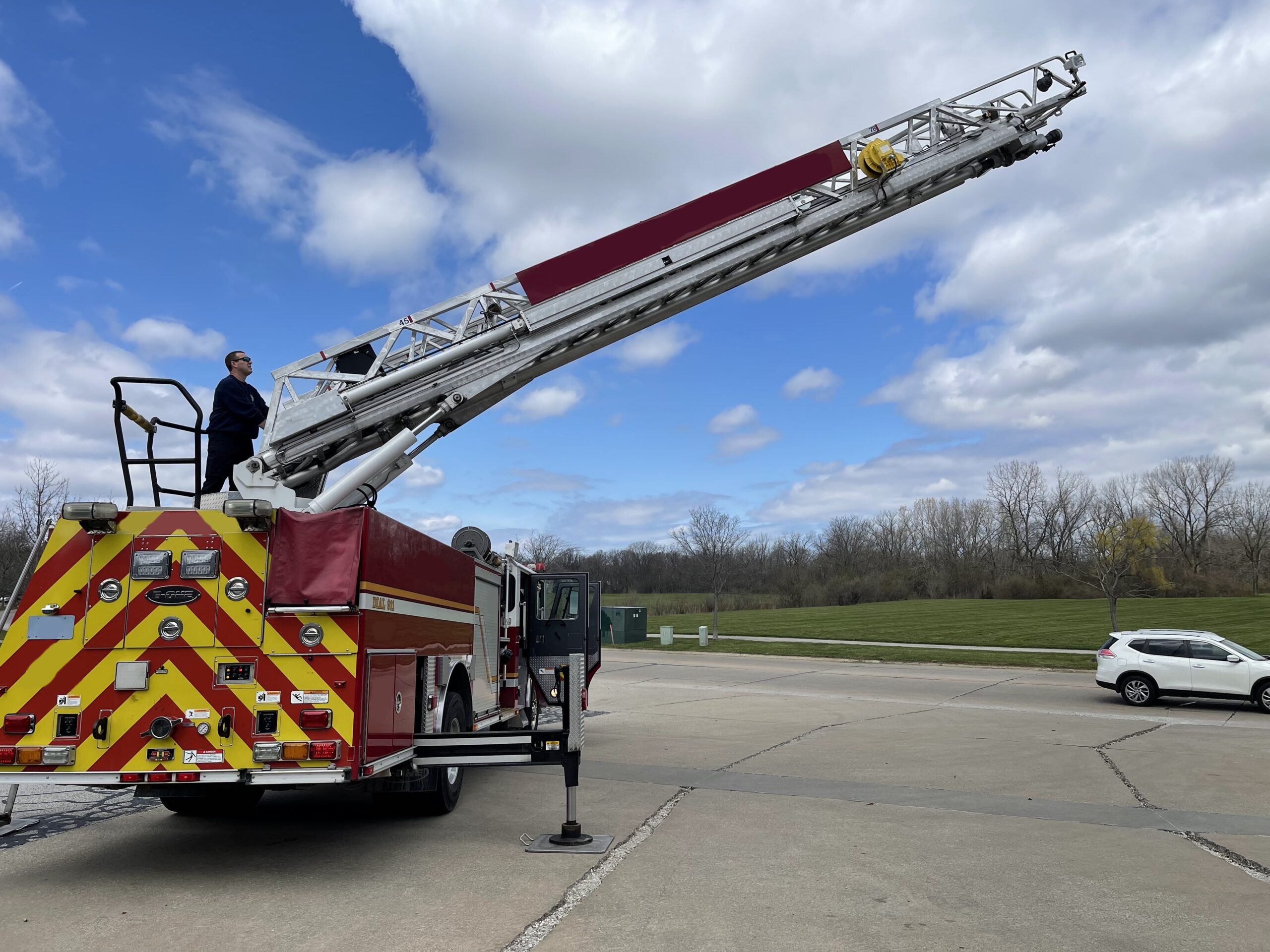 2010 78′ E-One Quint Aerial #716260