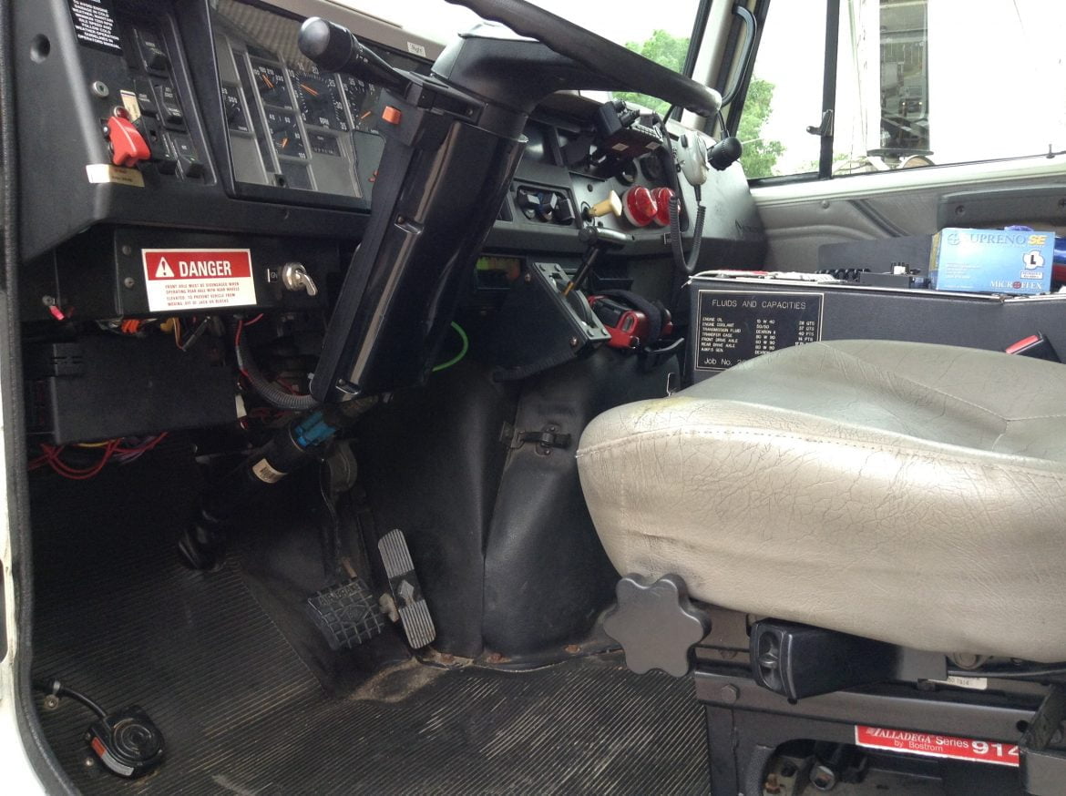 1997 IH 3D Rescue #71670