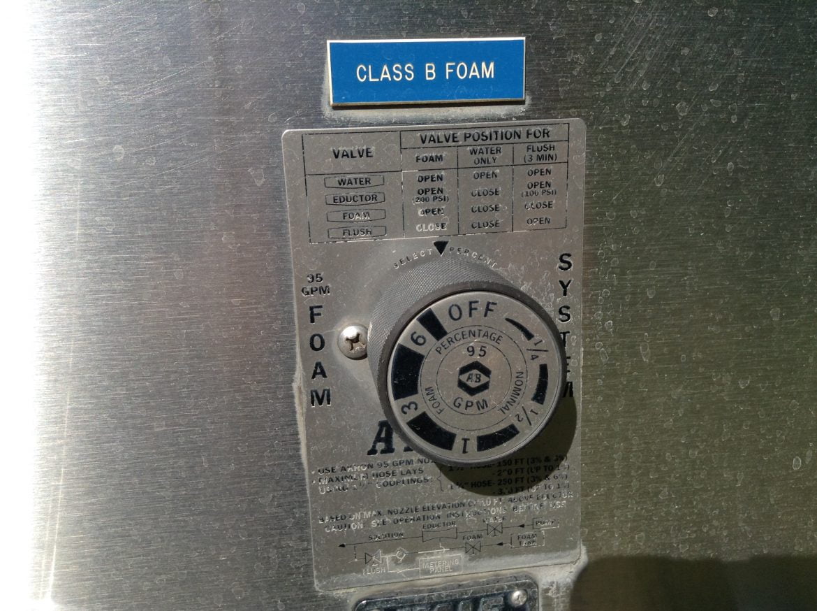 1996 Freightliner Alexis Pumper 71674