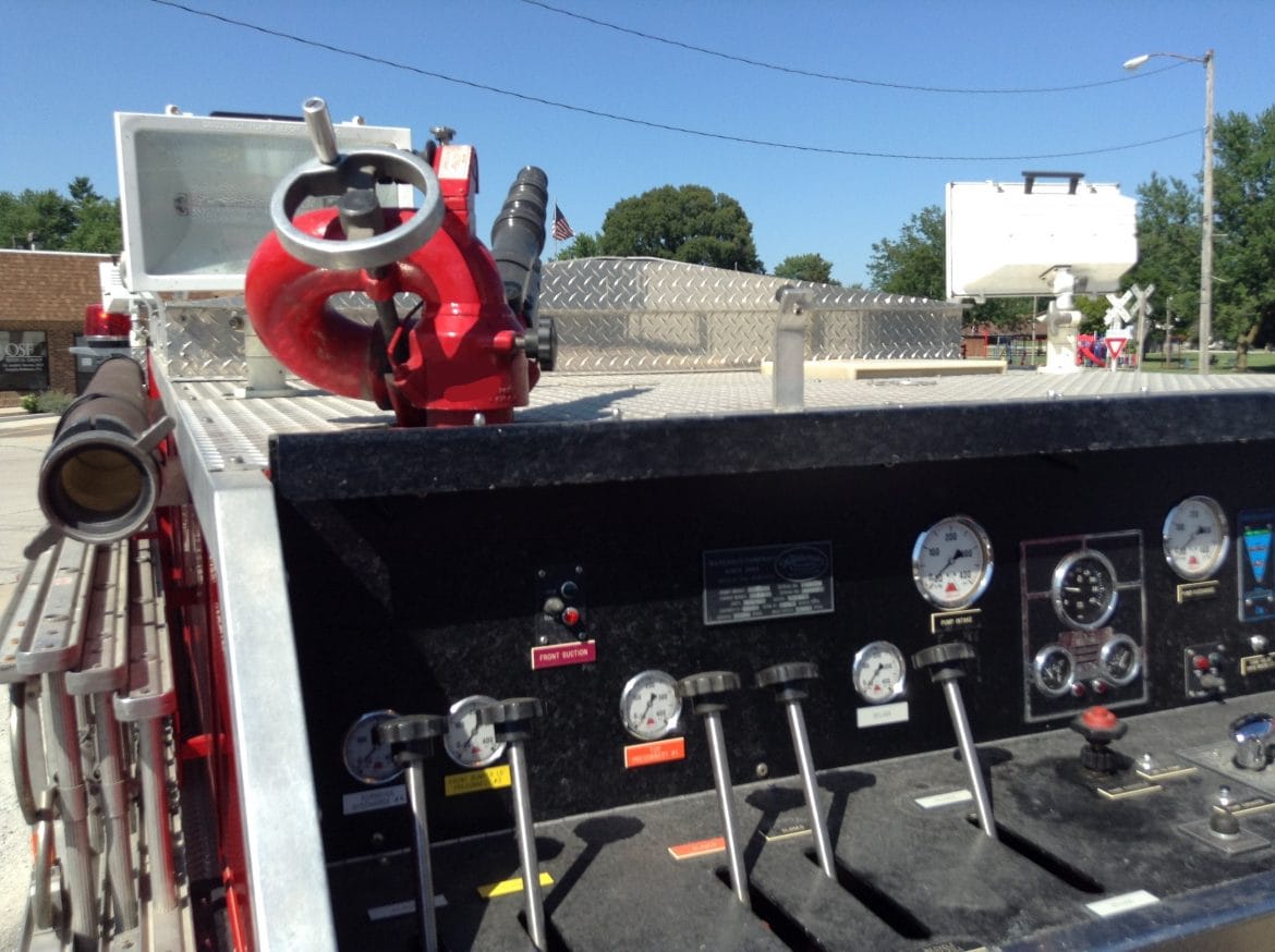 1996 IH Alexis Pumper #716103