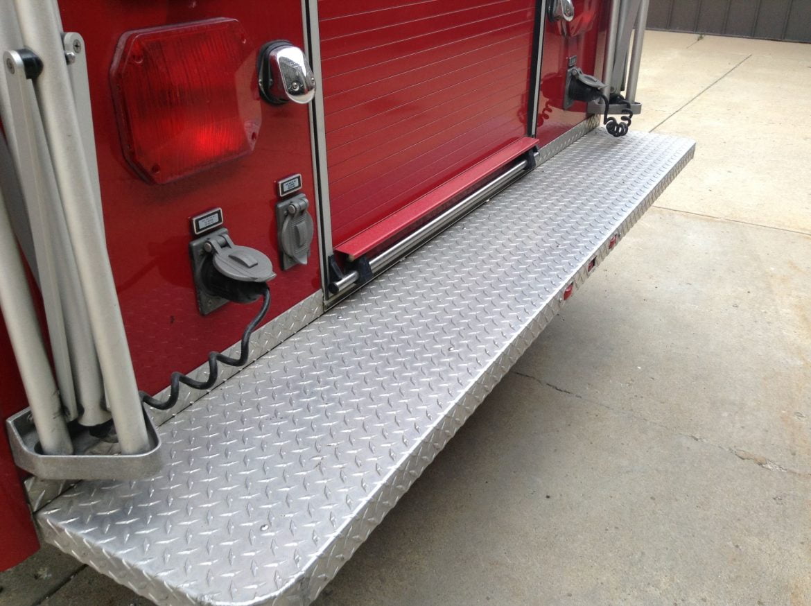 1998 Pierce 16Ft Rescue #716107