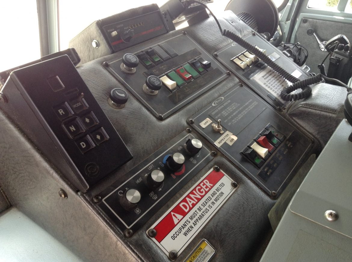 1998 Pierce 16Ft Rescue #716107