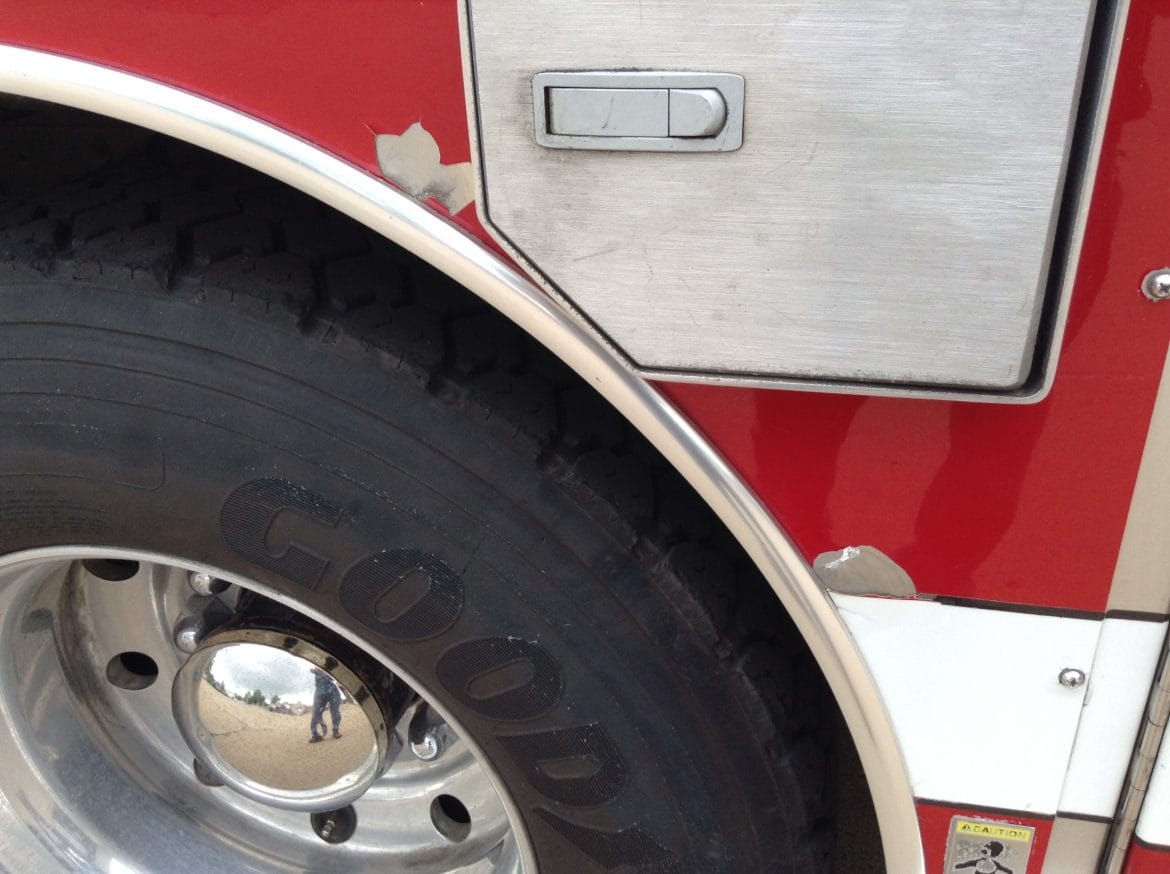 2000 Sutphen 100’Platform #716106