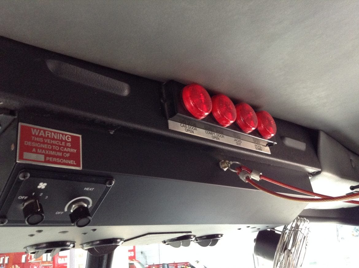 2000 Sutphen 100’Platform #716106