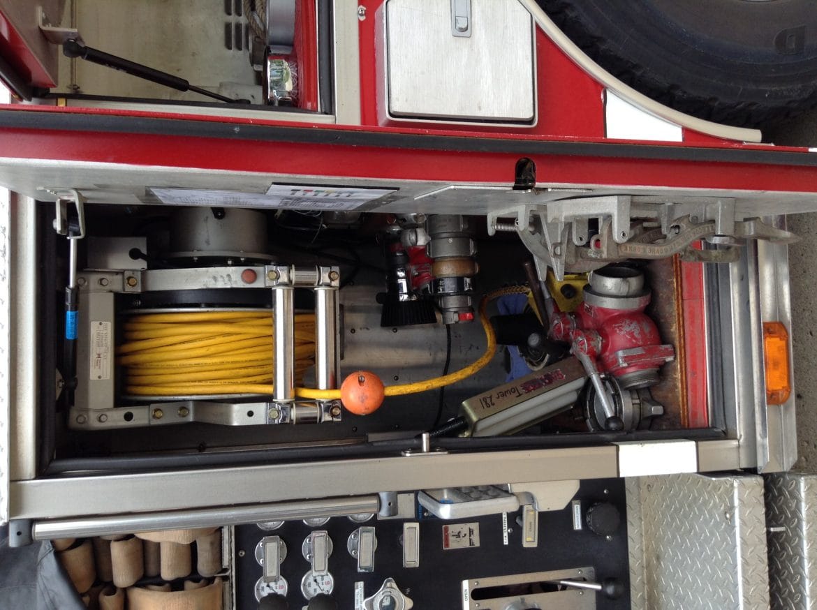 2000 Sutphen 100’Platform #716106