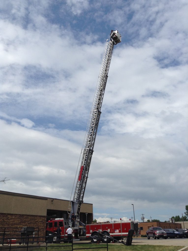 2000 Sutphen 100’Platform #716106