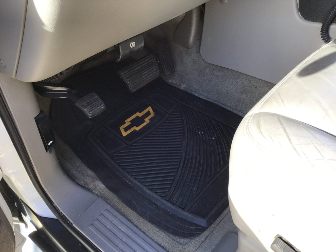 2005 GMC Yukon XL #716222