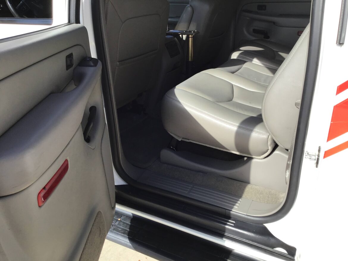 2005 GMC Yukon XL #716222