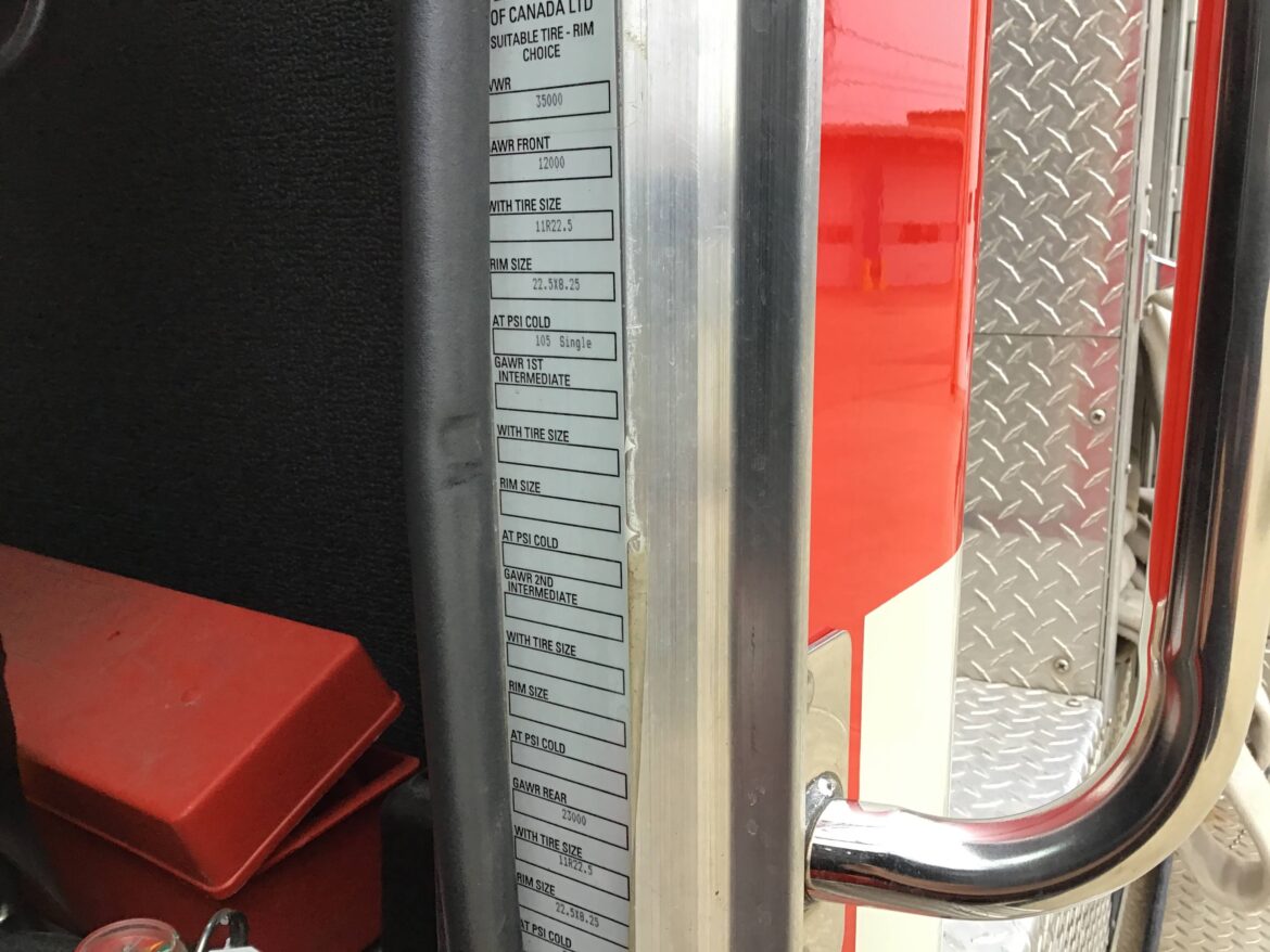 2005 Alexis Peterbilt Pumper Rescue #716227