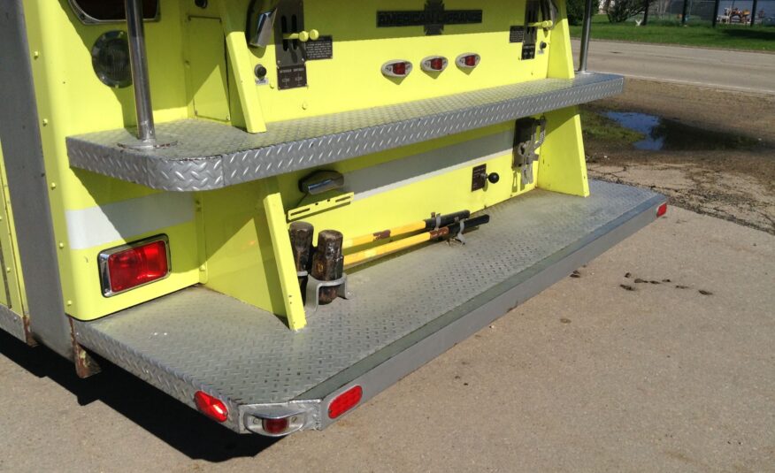 1975 American LaFrance 100′ Ladder Truck #716243