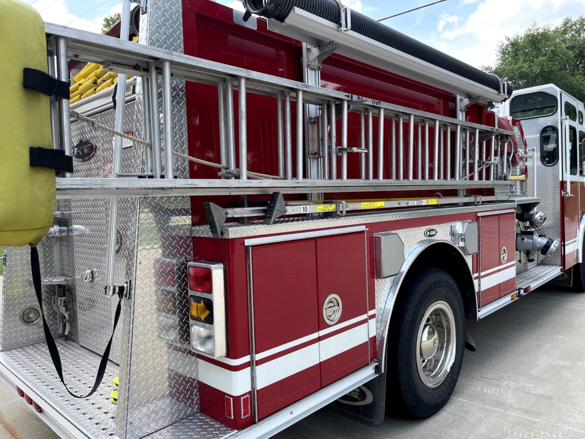 2000 E-One Pumper #716248