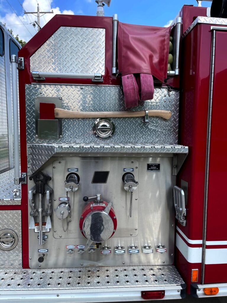 2000 E-One Pumper #716248