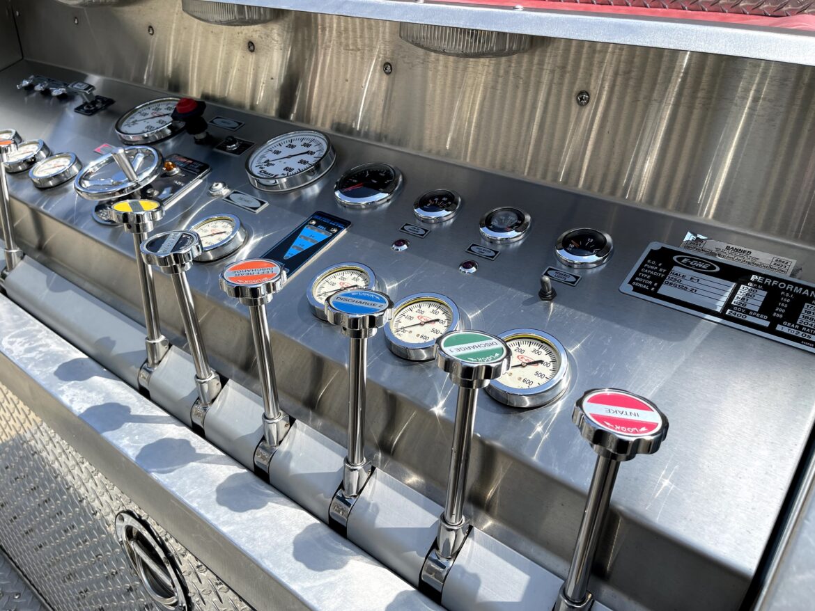 2000 E-One Pumper #716248