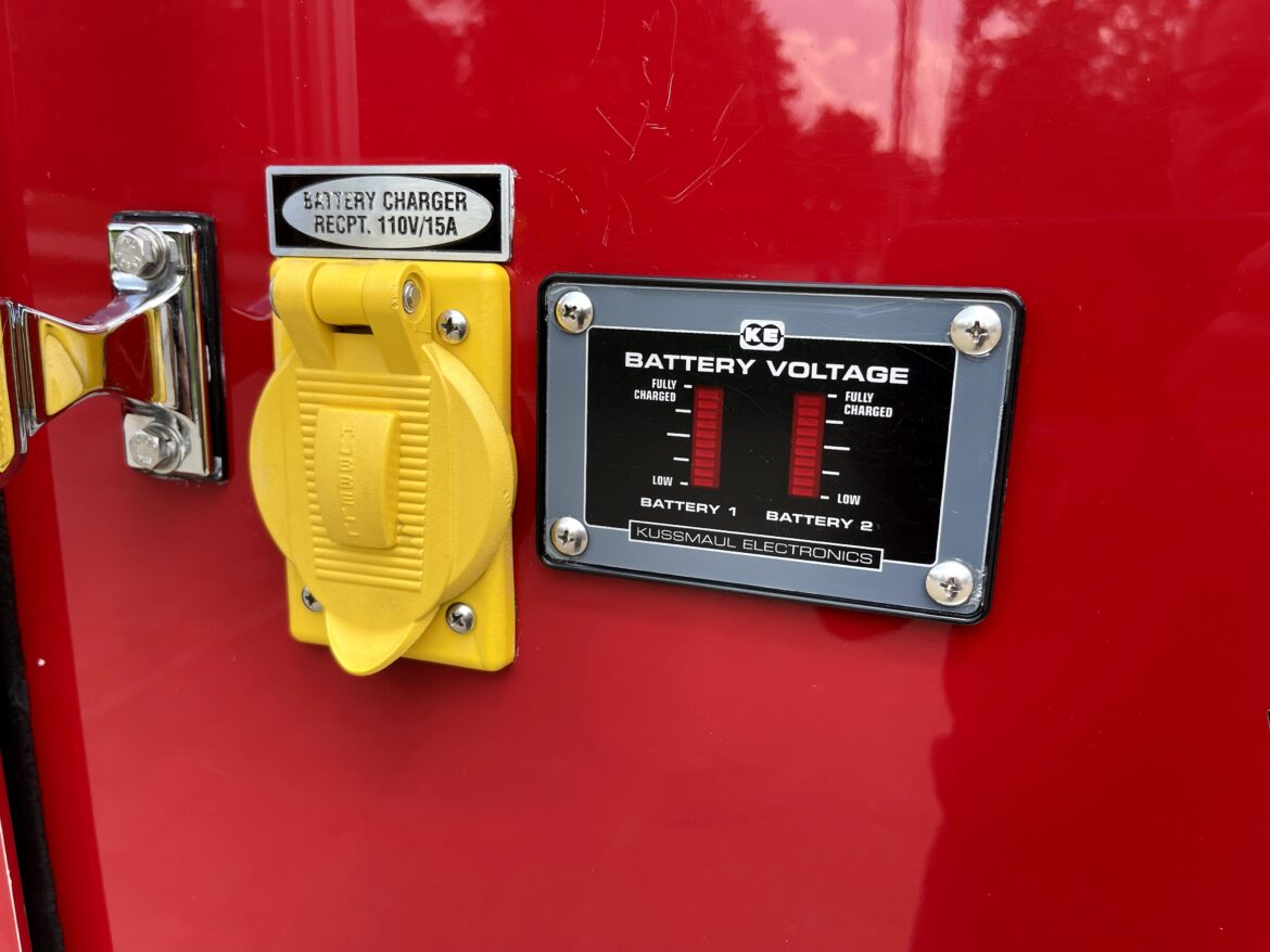 2000 E-One Pumper #716248