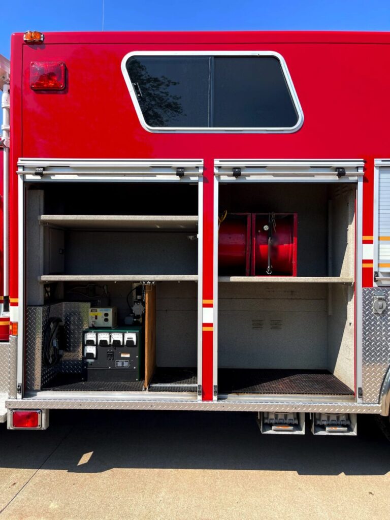 1997 International 17ft Marion Rescue #716249