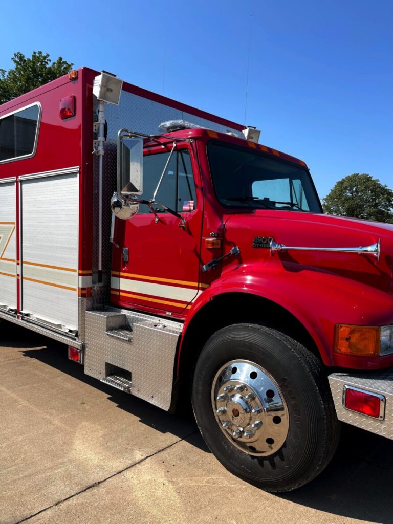 1997 International 17ft Marion Rescue #716249