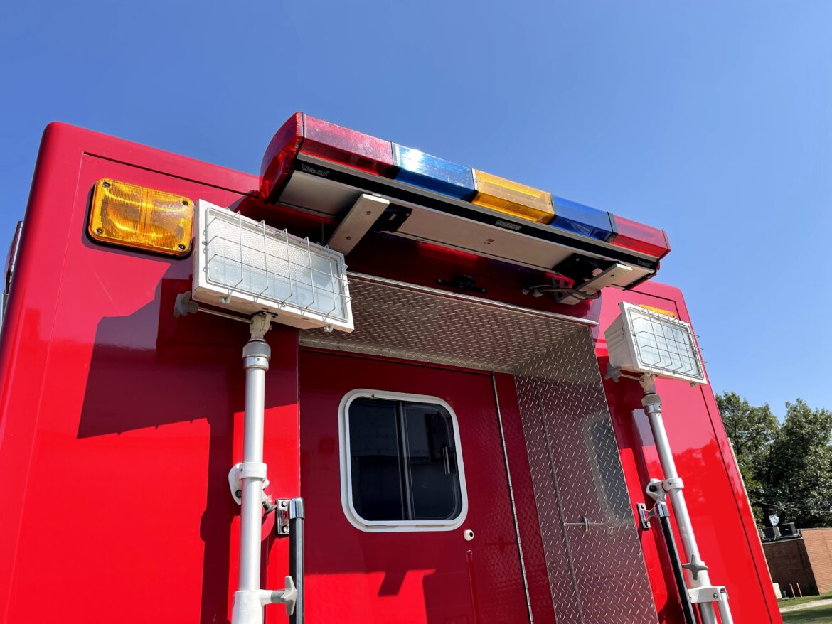 1997 International 17ft Marion Rescue #716249