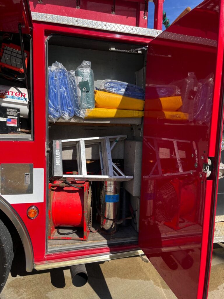 2001 Pierce Rescue Pumper #716251