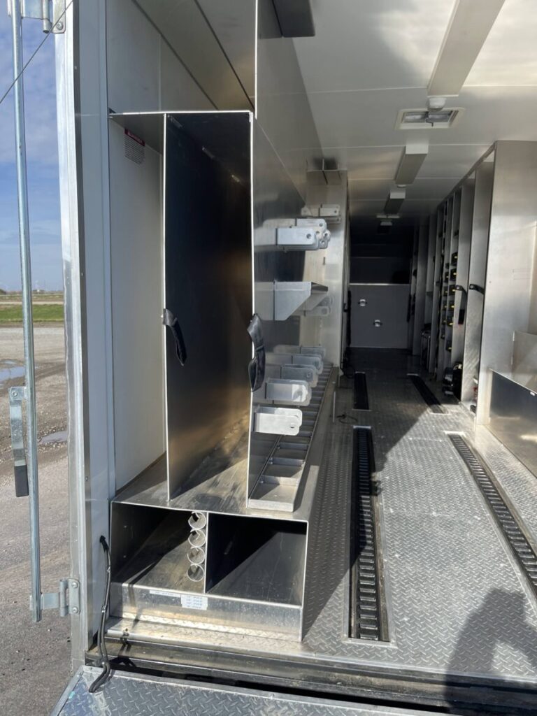 2011 38′ Haulmark Trailer #716252