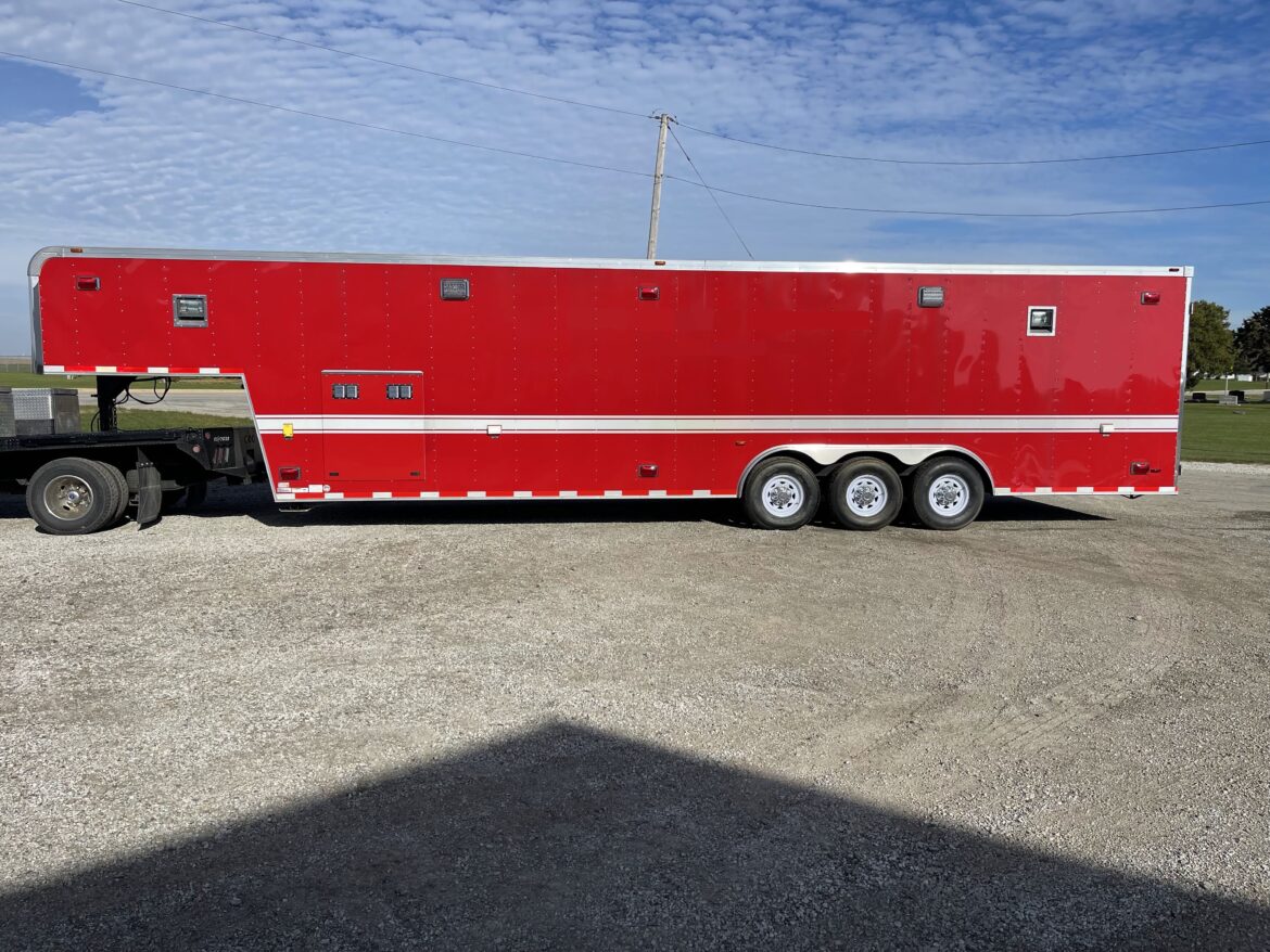 2011 38′ Haulmark Trailer #716252