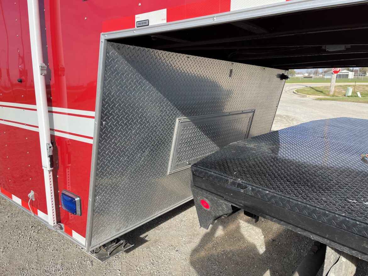 2011 38′ Haulmark Trailer #716252