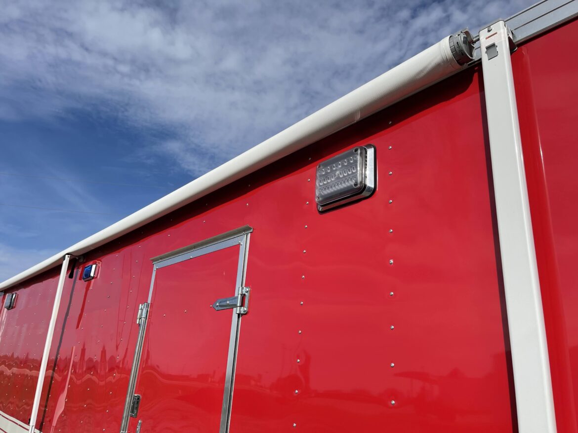 2011 38′ Haulmark Trailer #716252