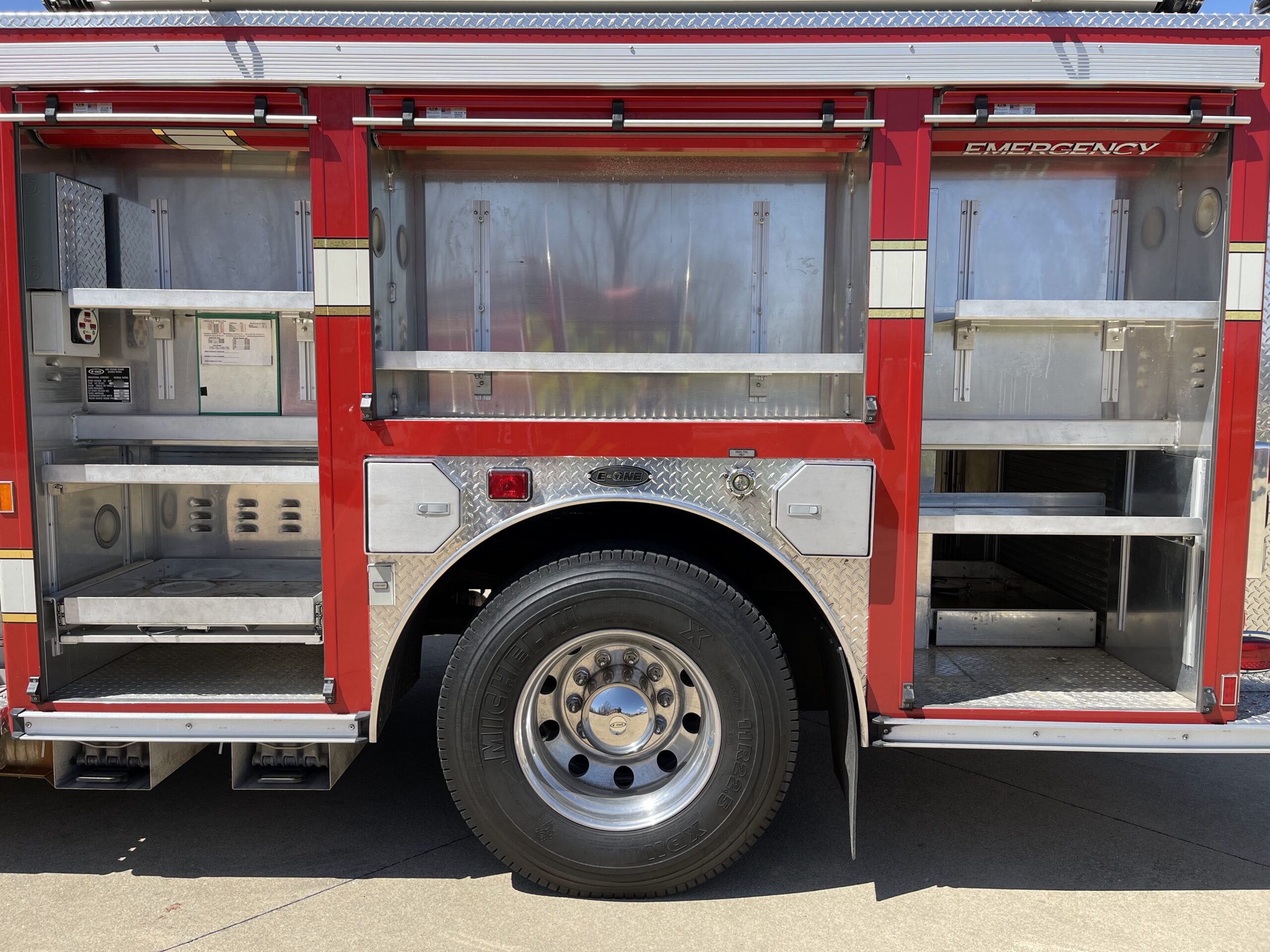 2004 E-One Pumper Rescue #716262