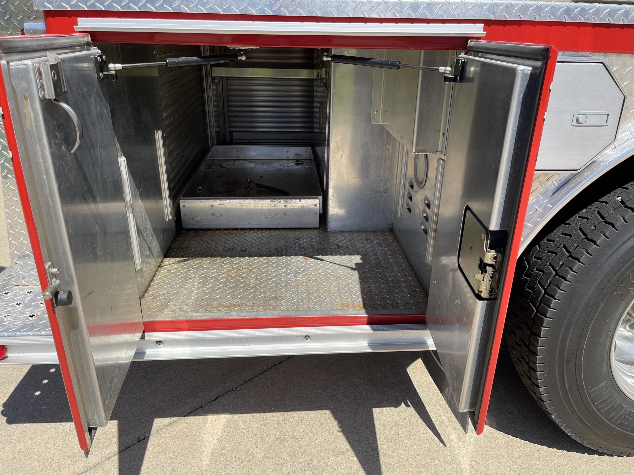 2004 E-One Pumper Rescue #716262