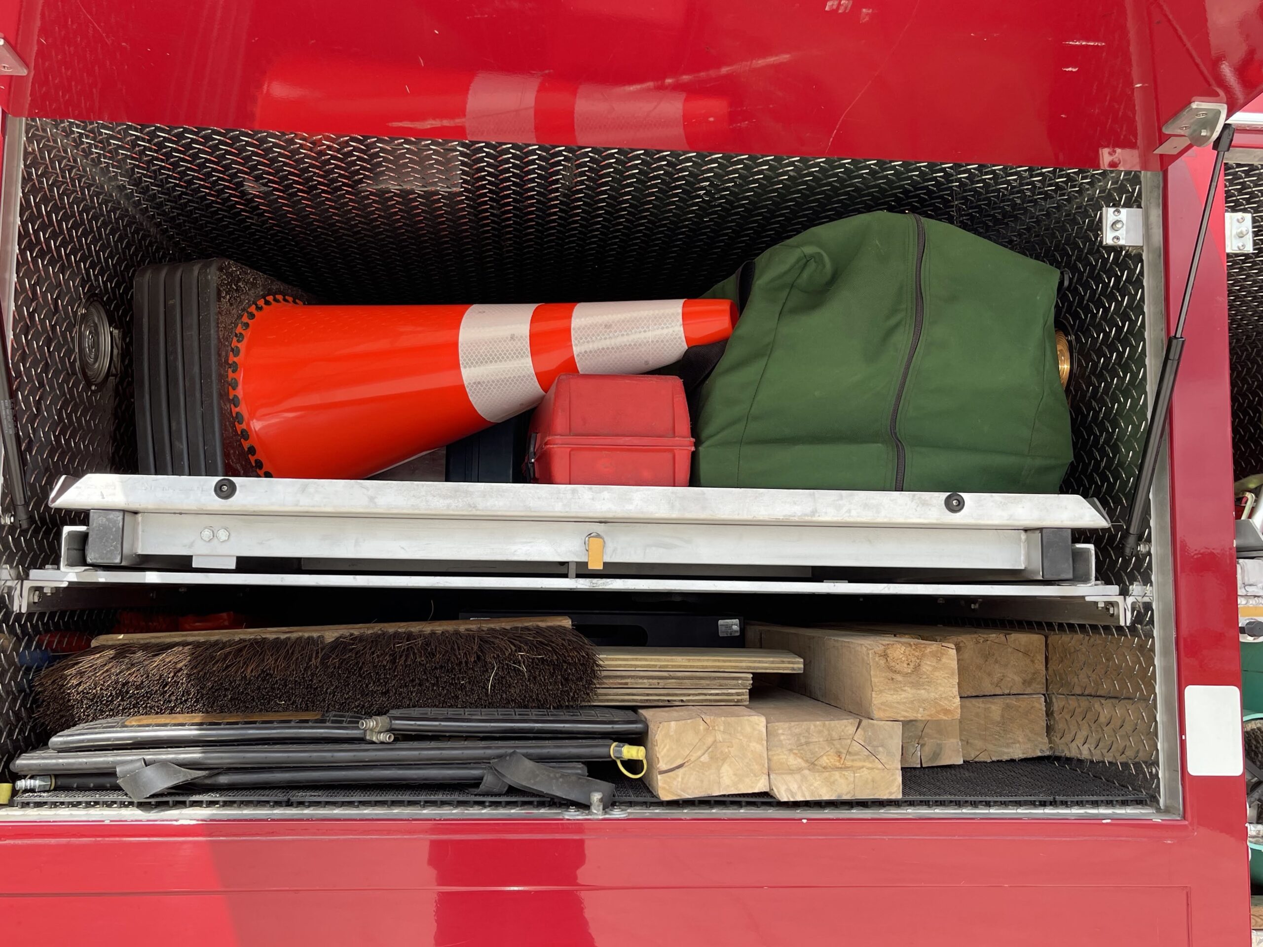 2004 Freightliner Spencer 15′ Rescue #716269