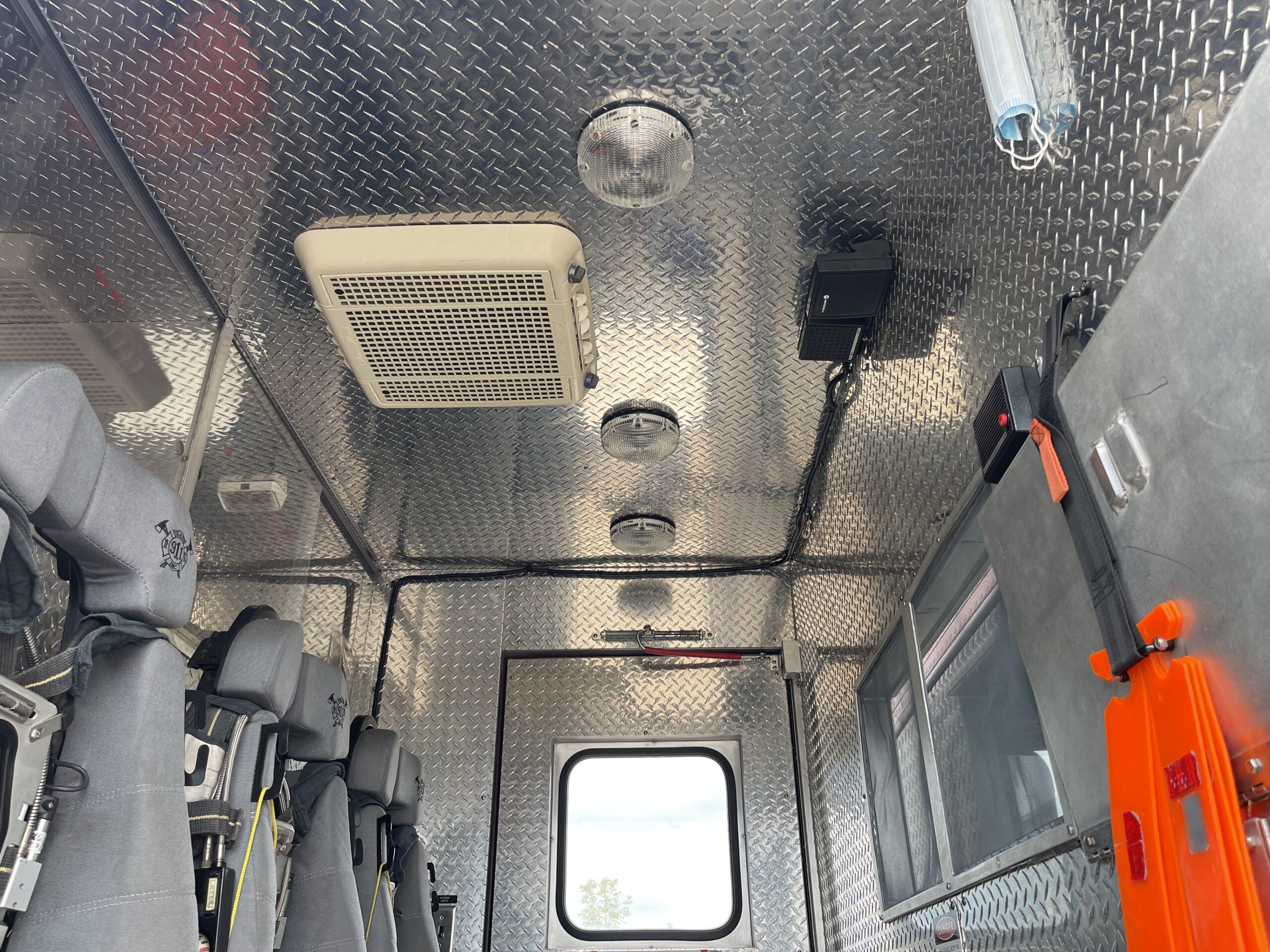 2004 Freightliner Spencer 15′ Rescue #716269