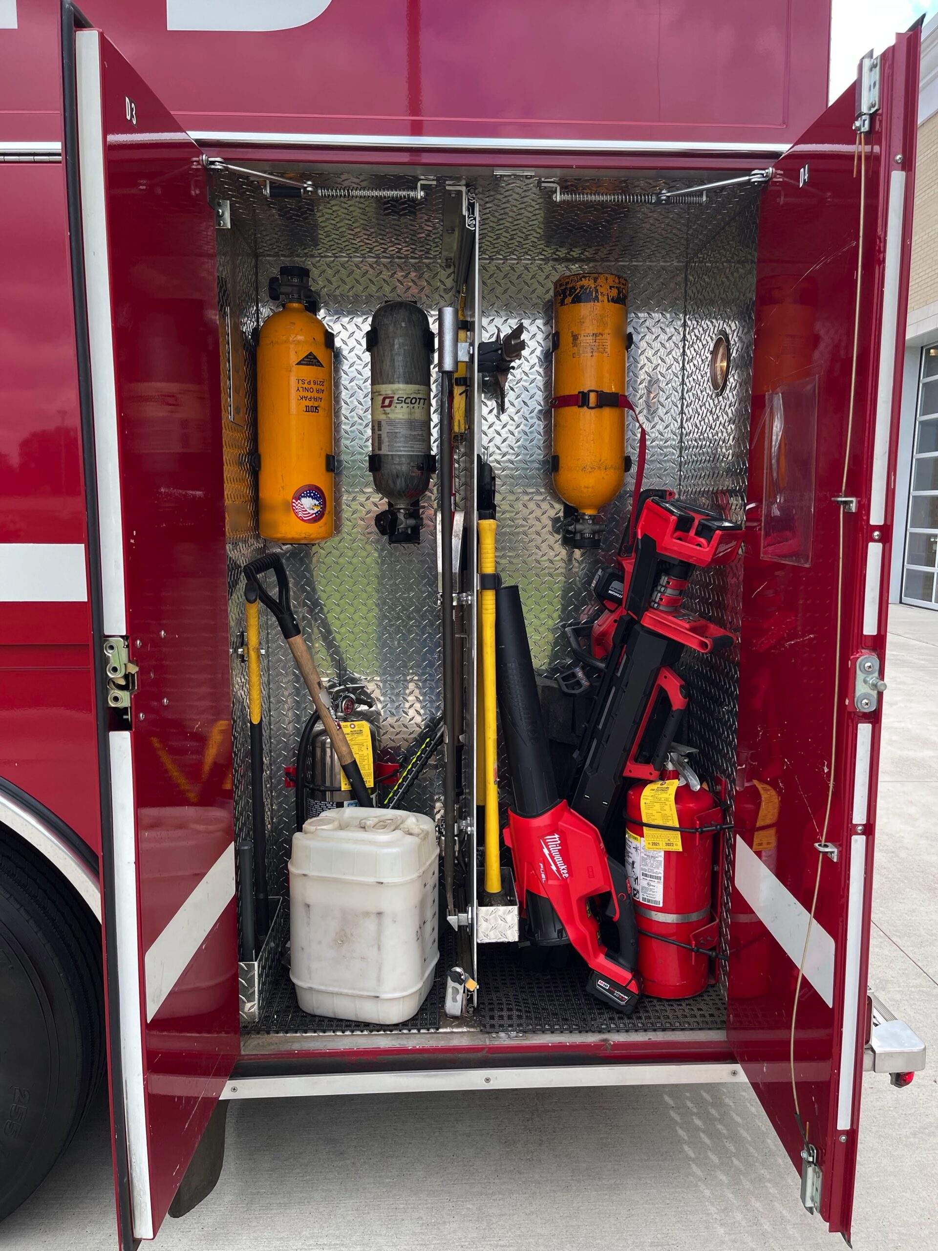 2004 Freightliner Spencer 15′ Rescue #716269