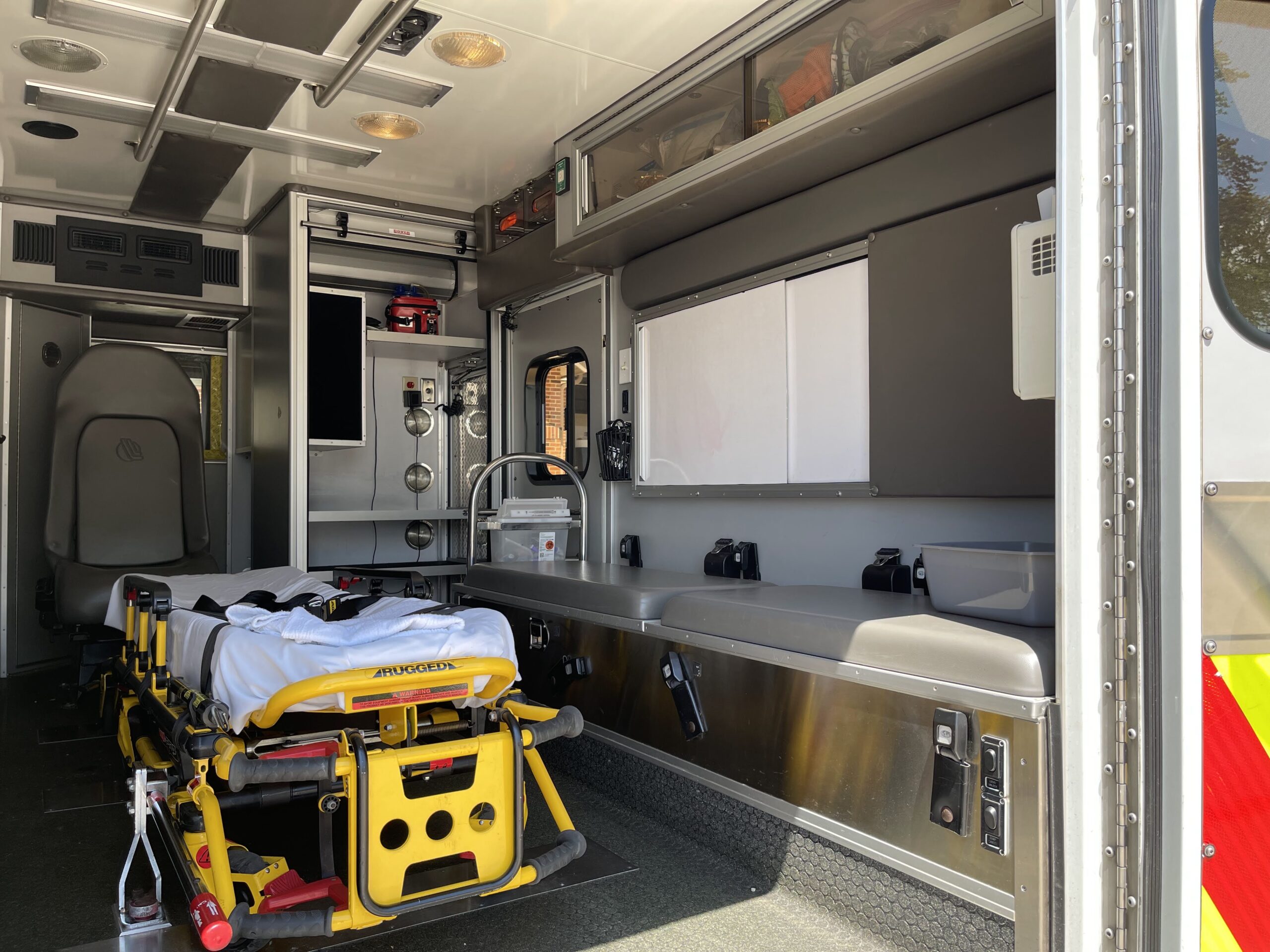 2007 International Medtec Ambulance #716267