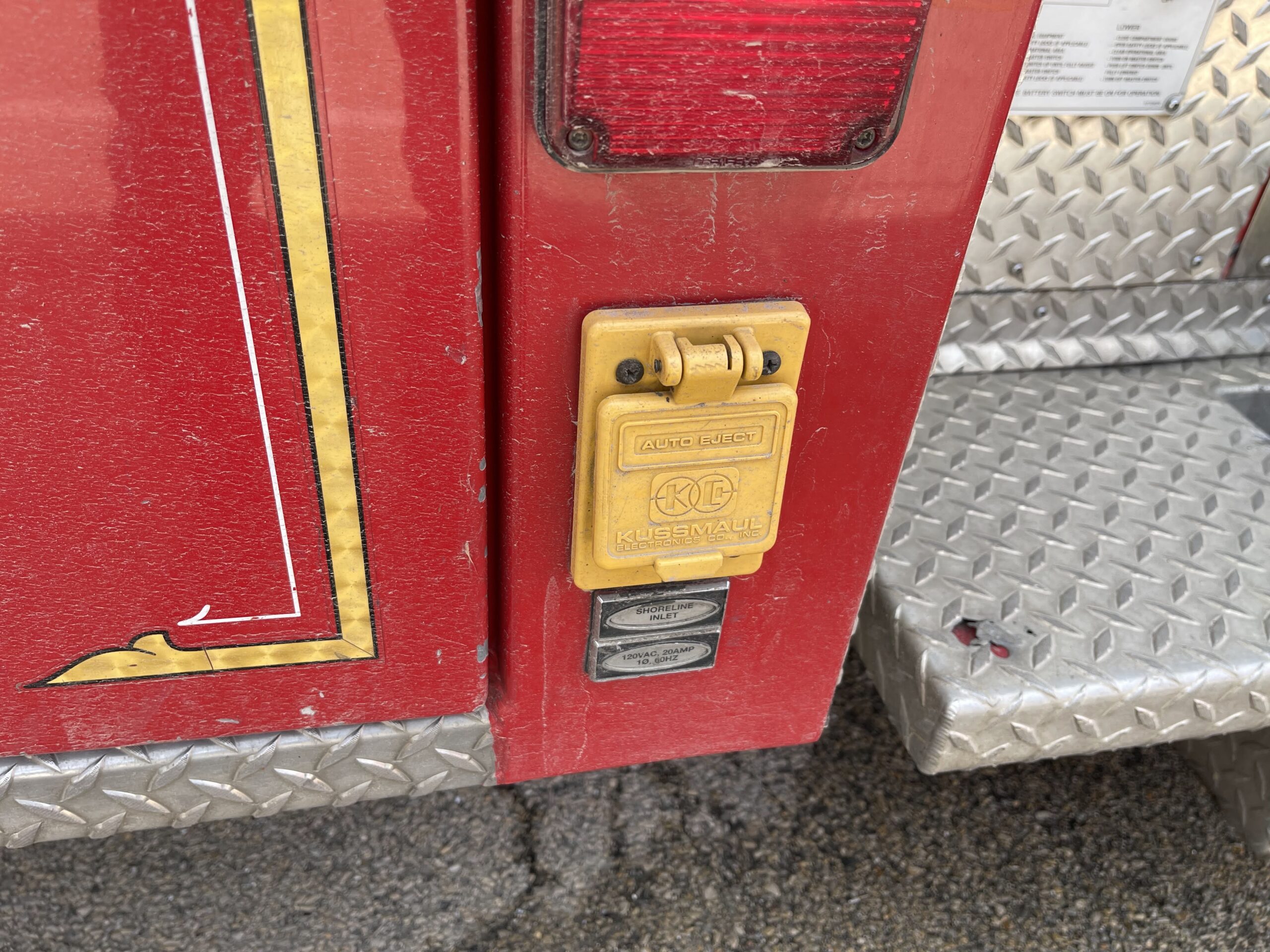 2001 Pierce Rescue Pumper #716270