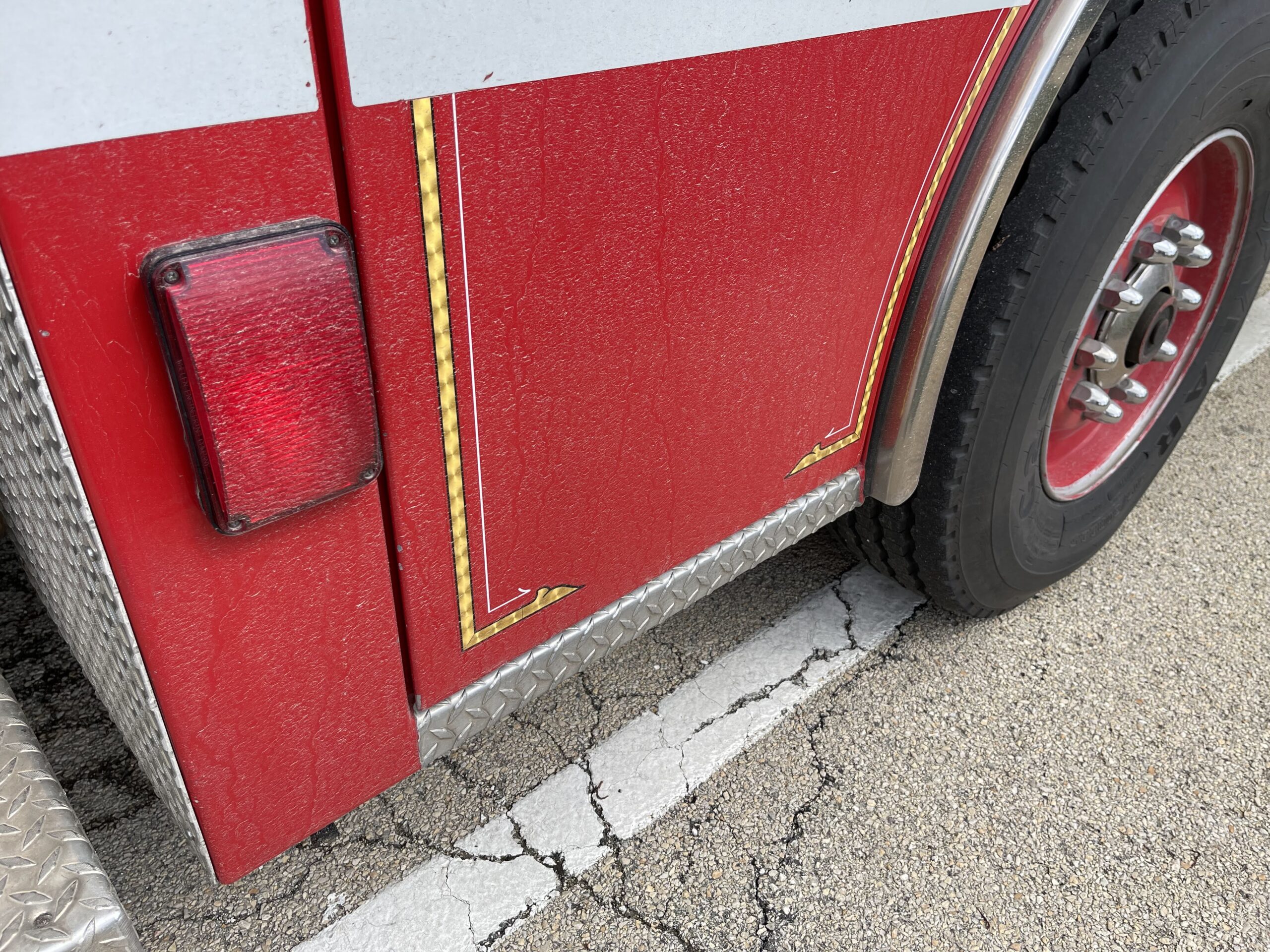 2001 Pierce Rescue Pumper #716270