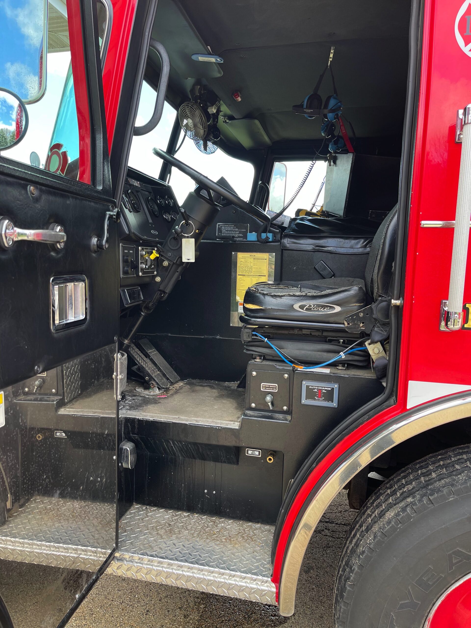 2001 Pierce Rescue Pumper #716270