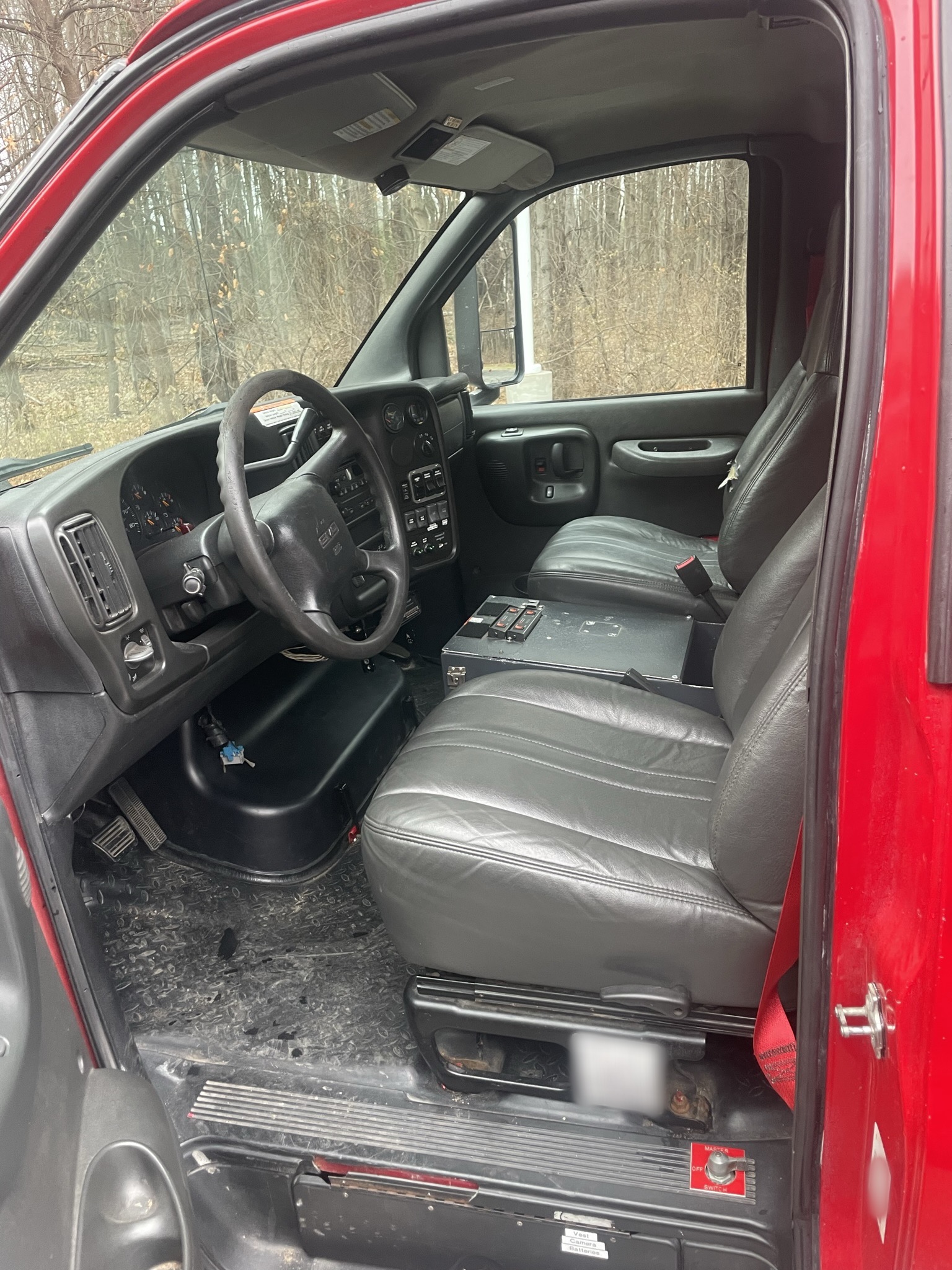 2005 KME 4×4 Midi Pumper