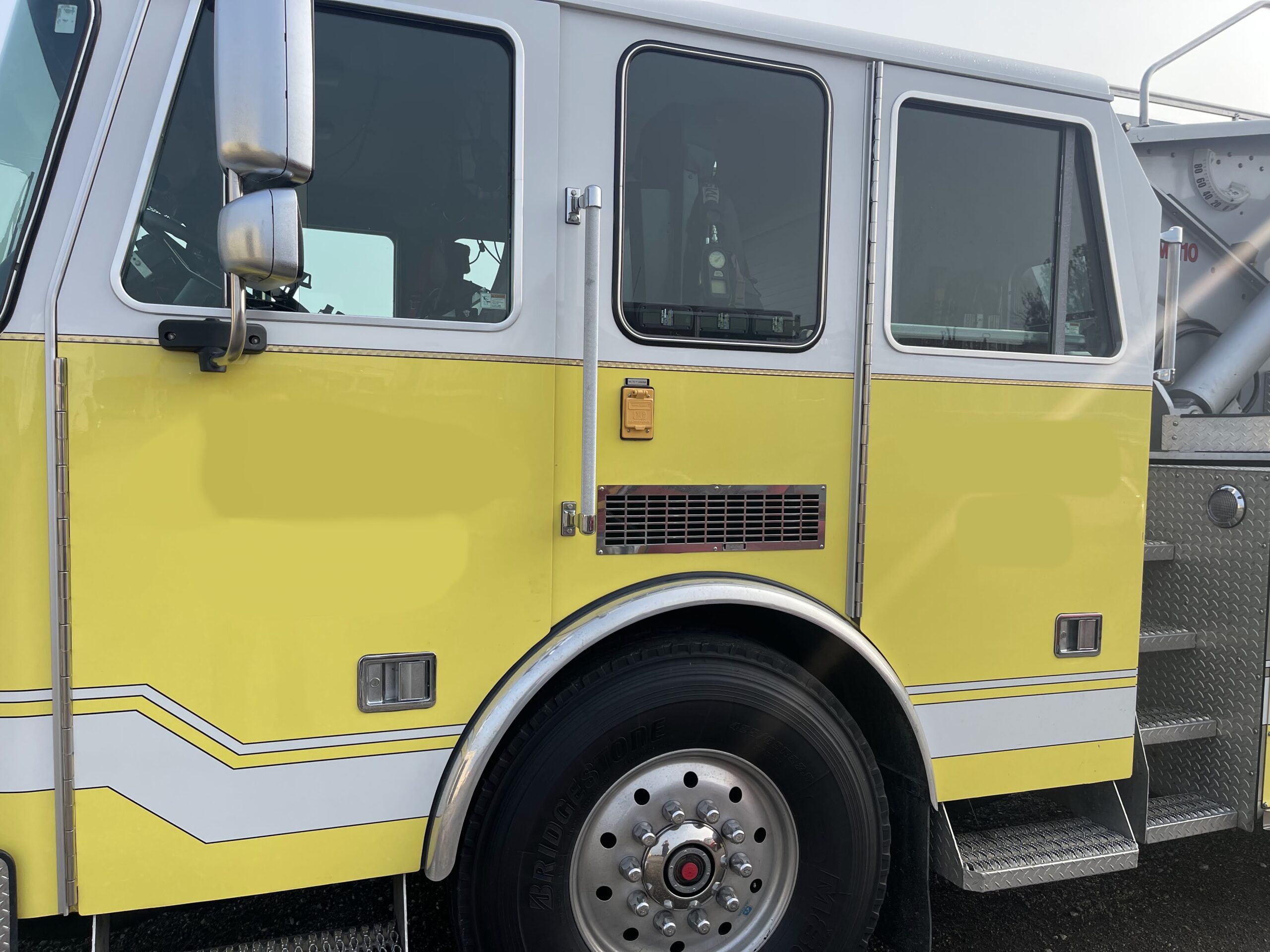 2004 Sutphen 110′ Platform #716296