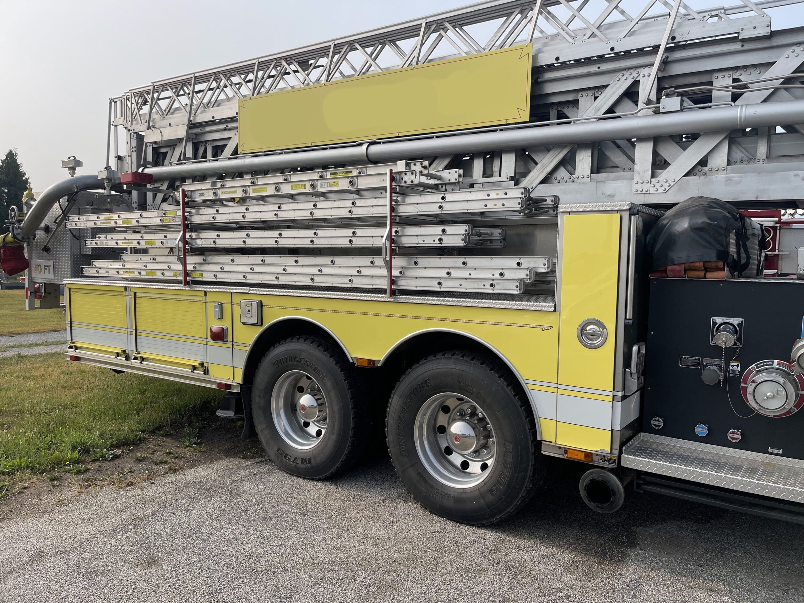 2004 Sutphen 110′ Platform #716296