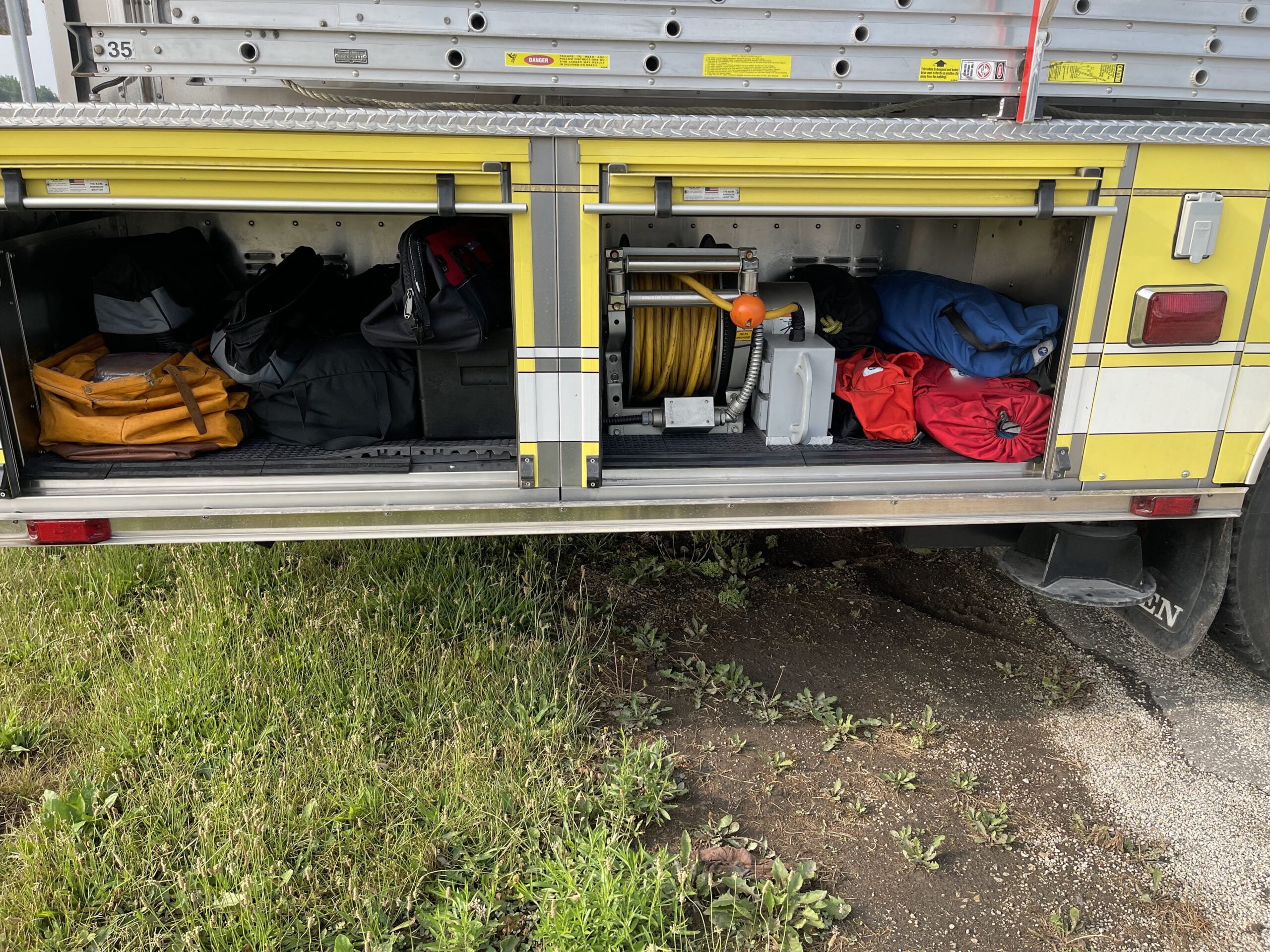 2004 Sutphen 110′ Platform #716296