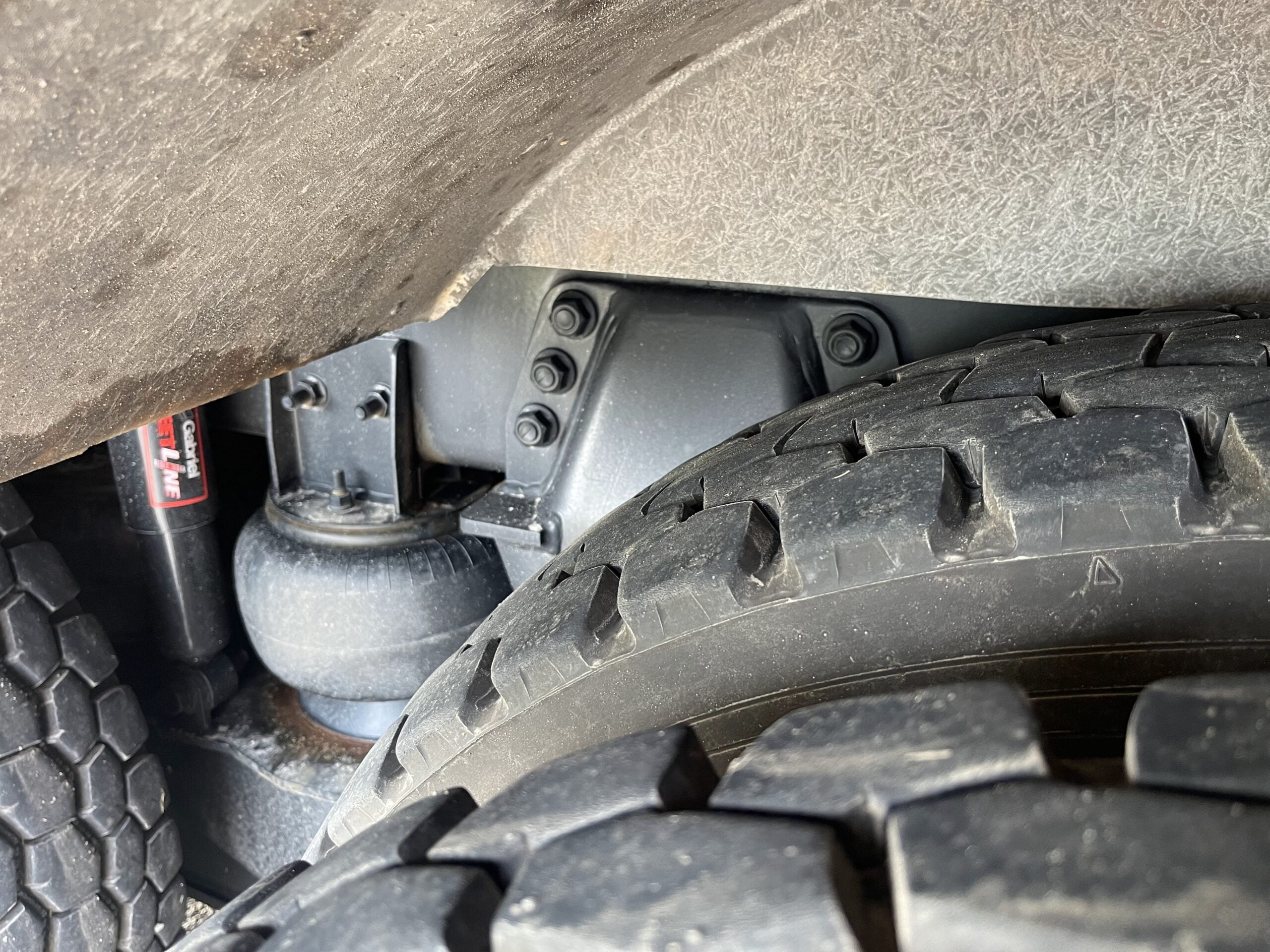 2004 Sutphen 110′ Platform #716296