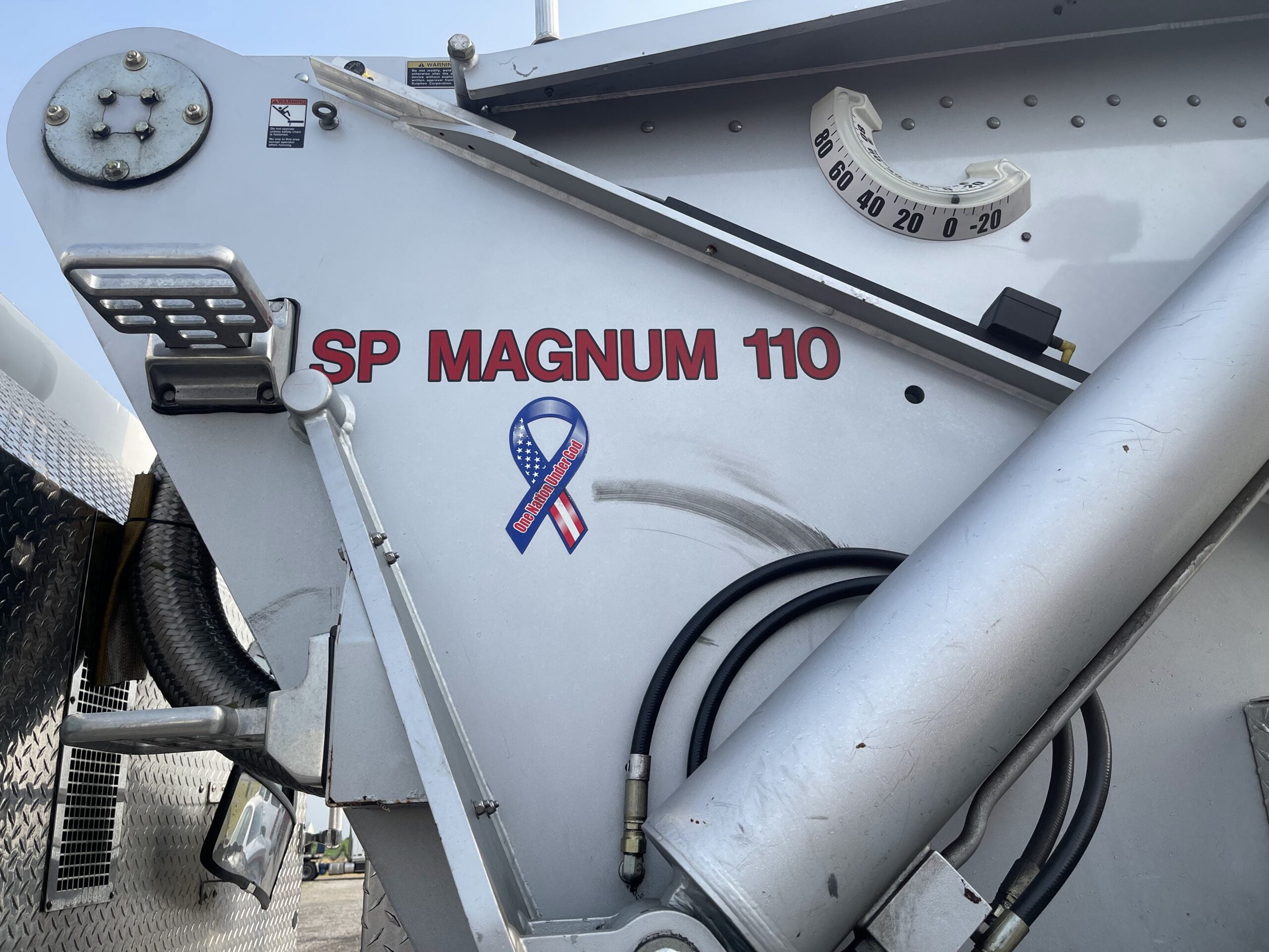 2004 Sutphen 110′ Platform #716296