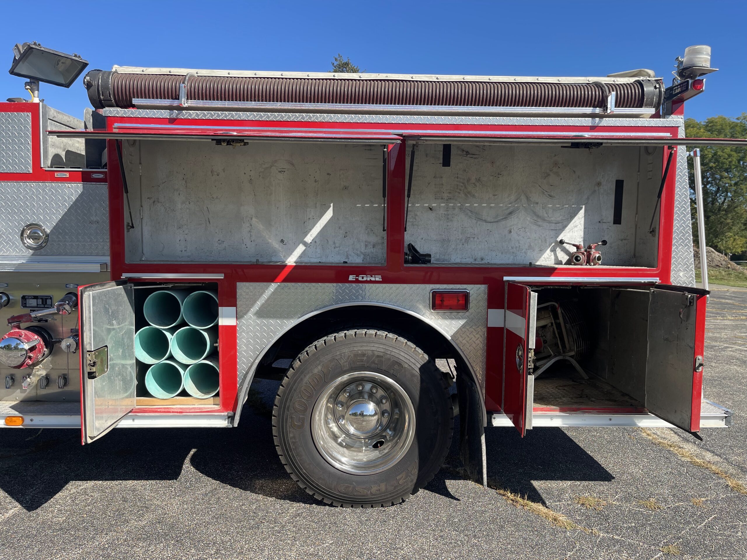 1996  E-One Pumper #716299