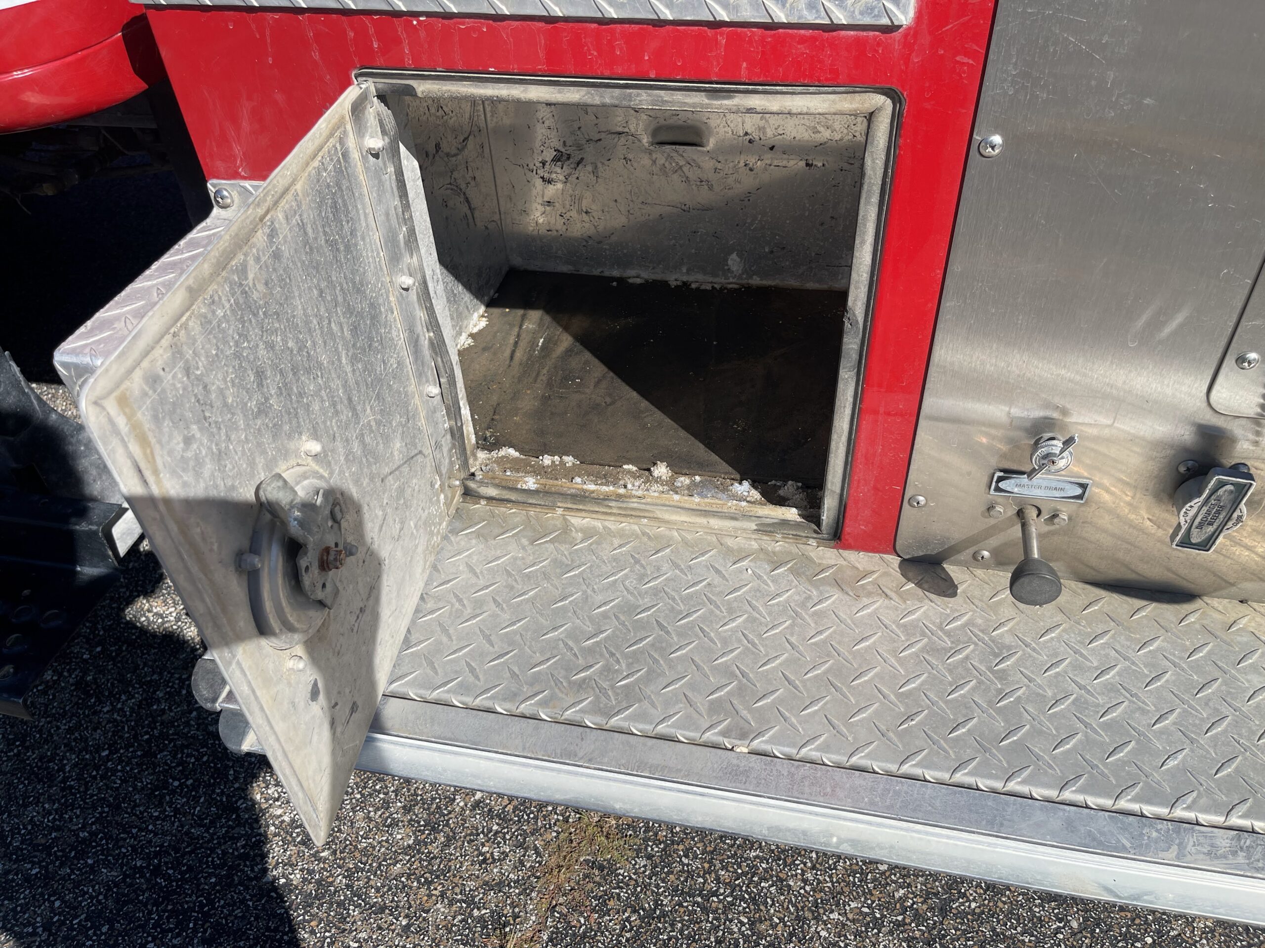 1996  E-One Pumper #716299