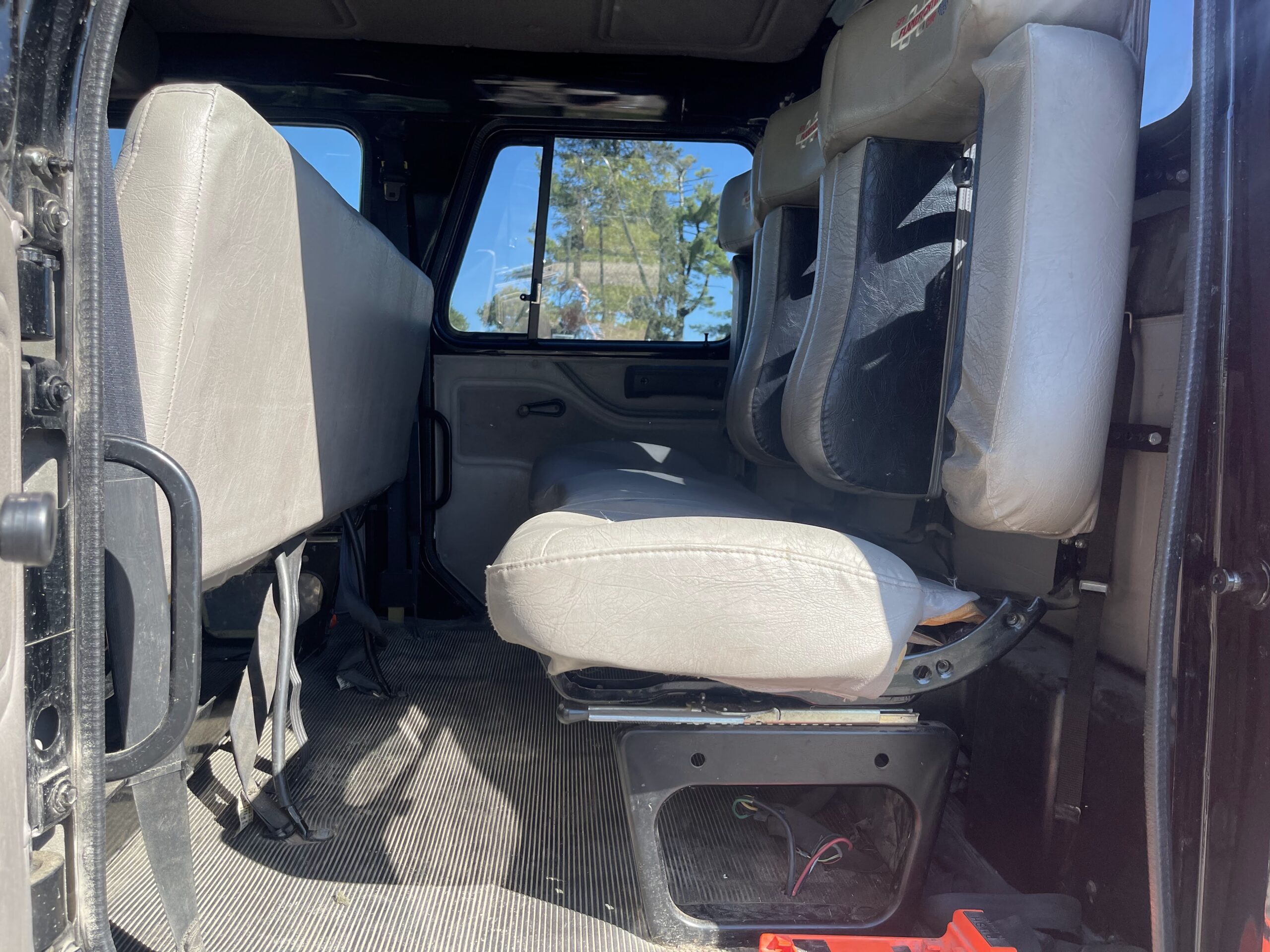 1996  E-One Pumper #716299