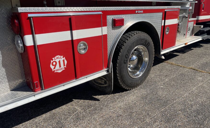 1996  E-One Pumper #716299