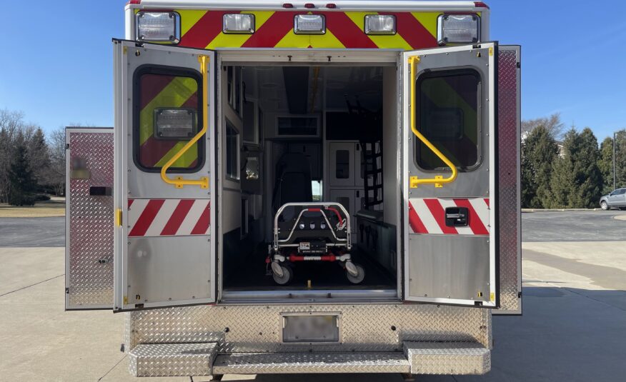 2016 F-450 4×4 Wheeled Coach Ambulance #716316