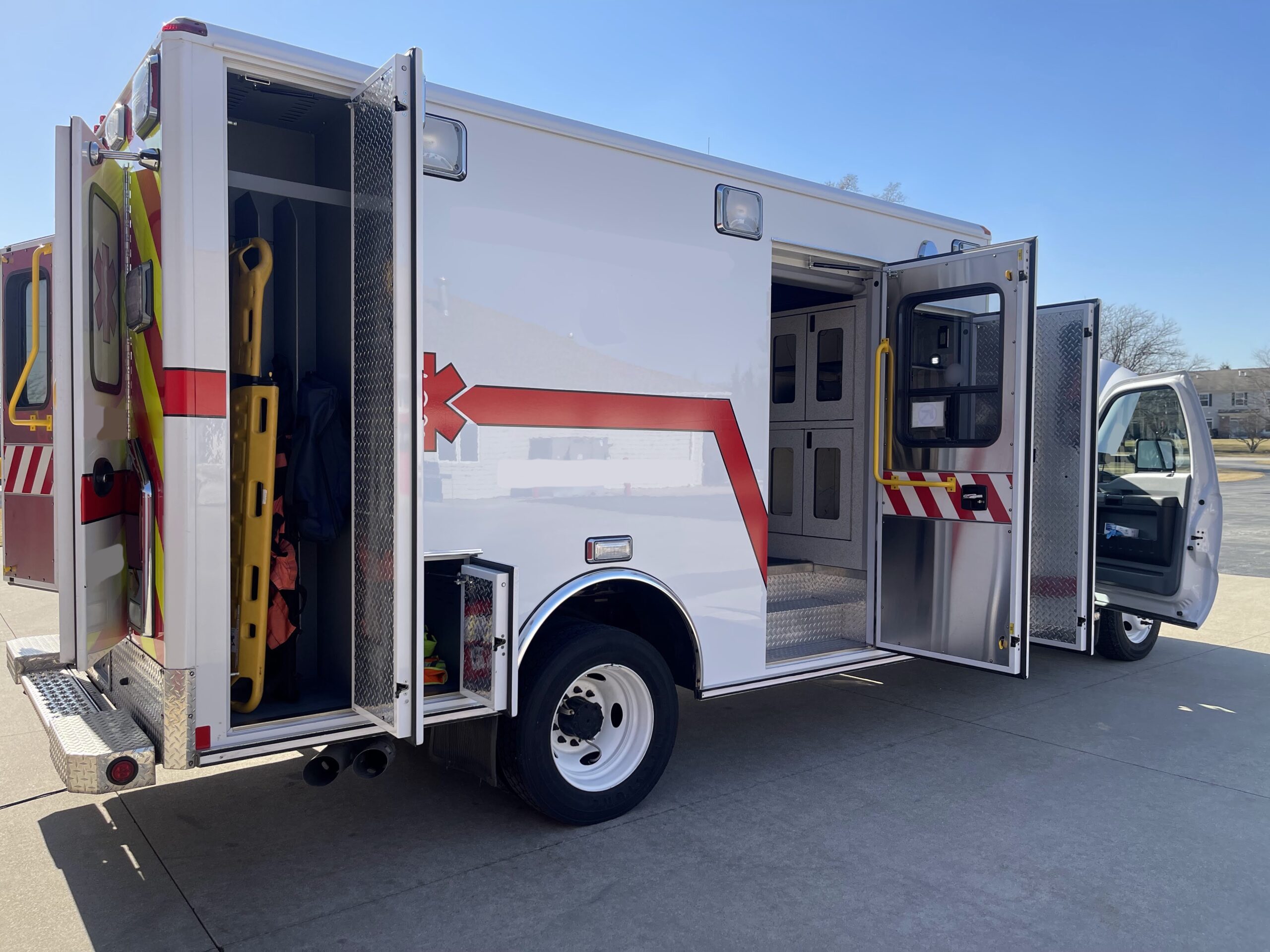 2016 F-450 4×4 Wheeled Coach Ambulance #716316